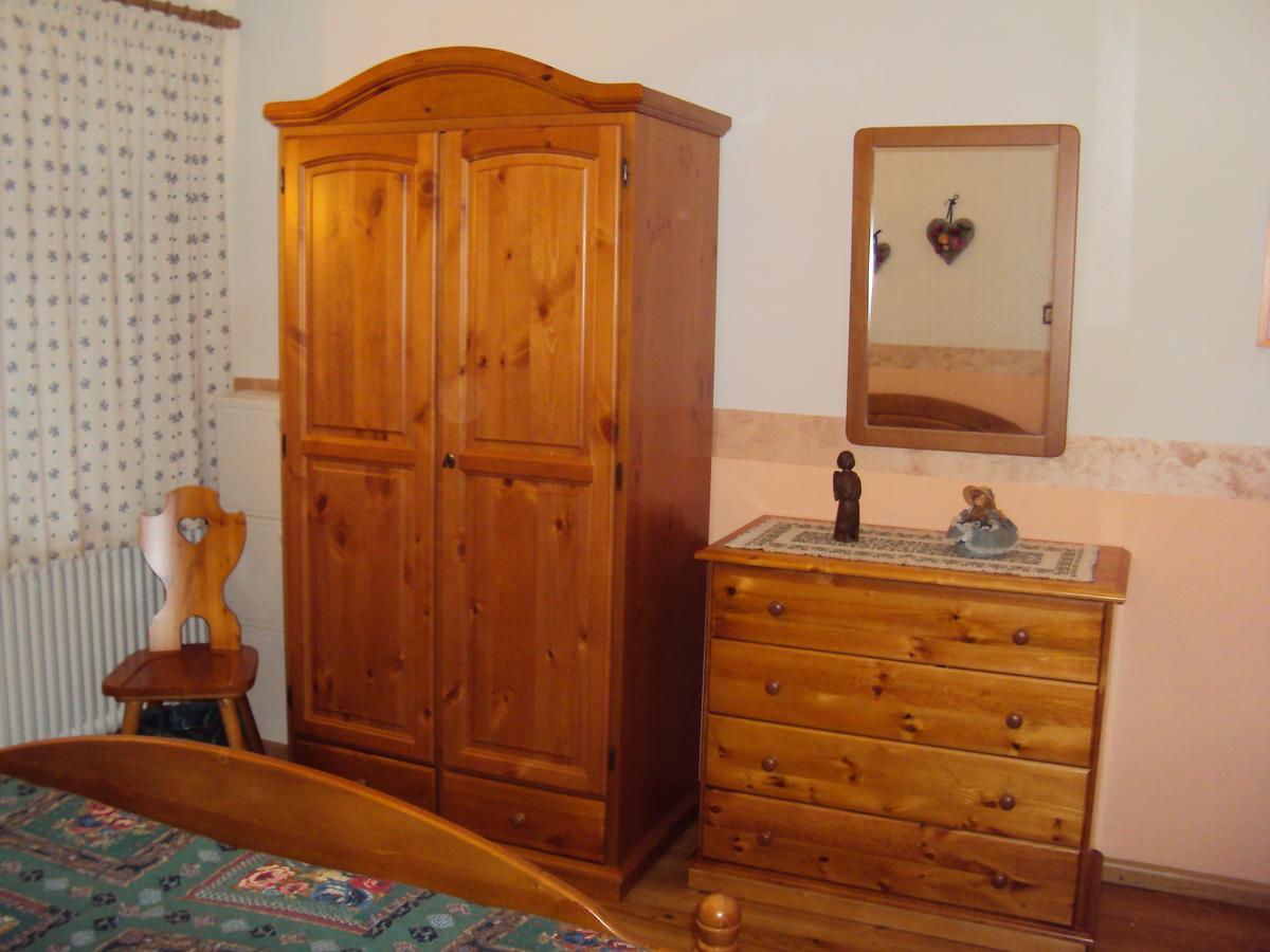 La Casa Di Beppe Appartamento E Camere Danta Rum bild