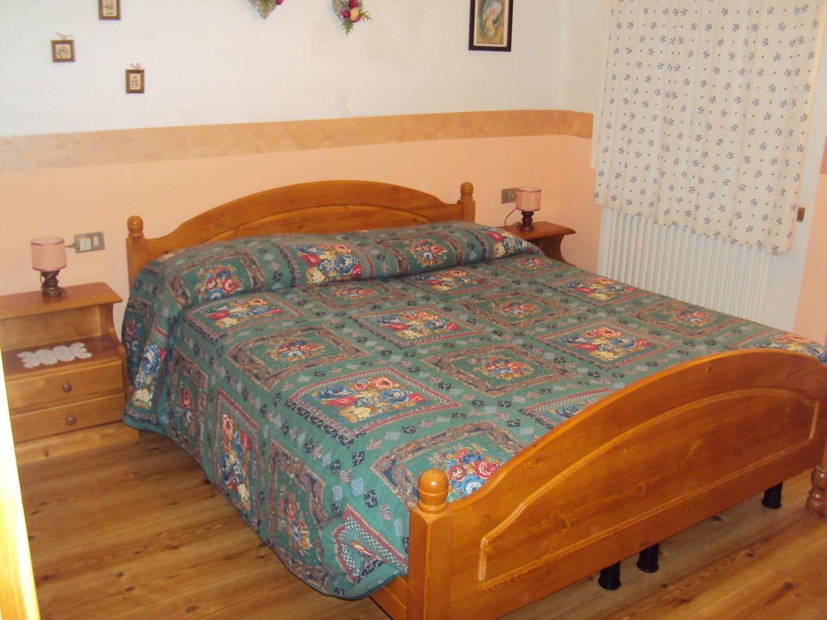 La Casa Di Beppe Appartamento E Camere Danta Rum bild